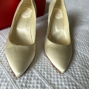 Roger Vivier White Satin Heels